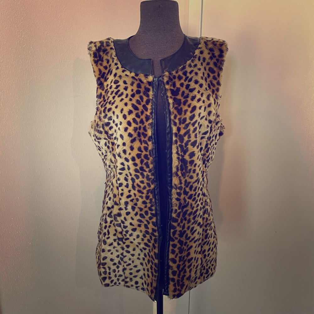 AMX FUR VEST